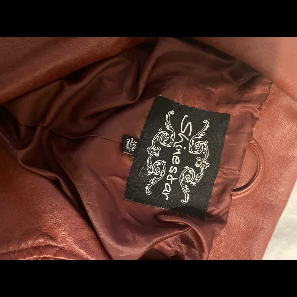 Red leather jacket - Picture 4 of 4